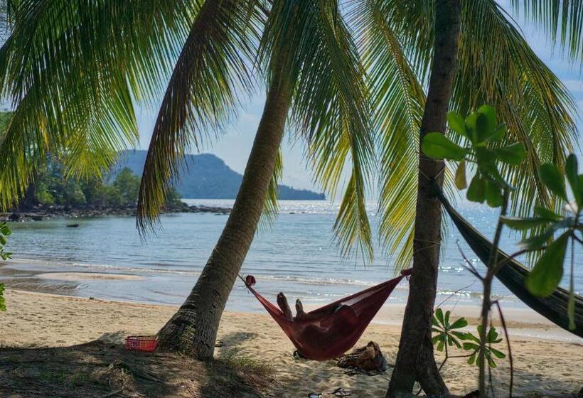 膳宿费 Lonely Beach