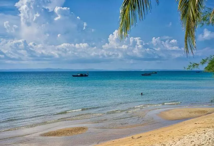 پانسیون Lonely Beach