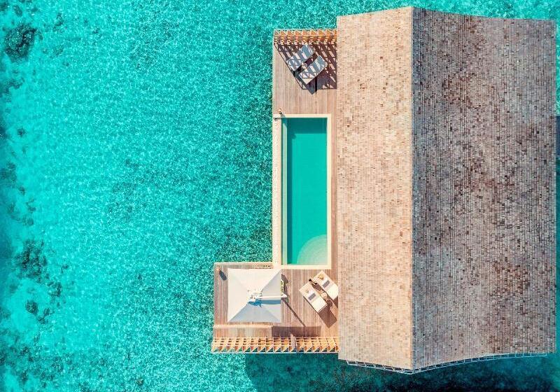 استراحتگاه Kudadoo Maldives Private Island – Luxury All Inclusive