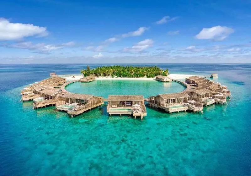 استراحتگاه Kudadoo Maldives Private Island – Luxury All Inclusive
