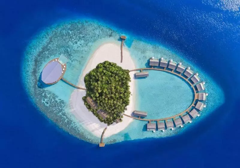 استراحتگاه Kudadoo Maldives Private Island – Luxury All Inclusive