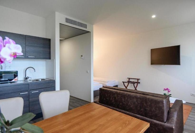 Hyde Park Residence Amsterdam Airport