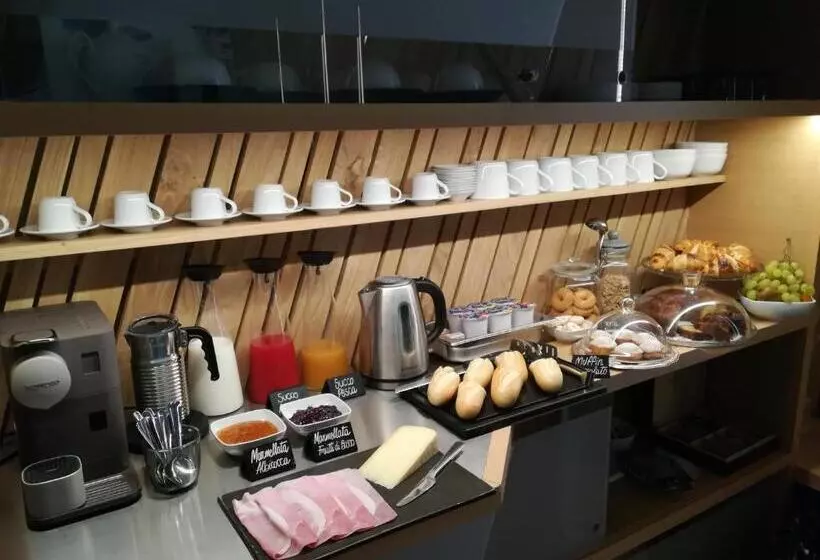 Majatalo Releven Guest House