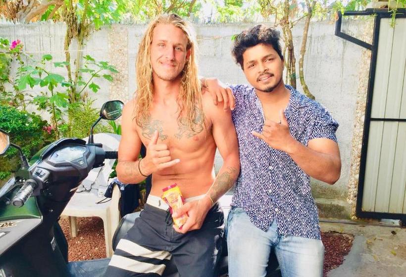 Panzió Surfing Waves Madiha