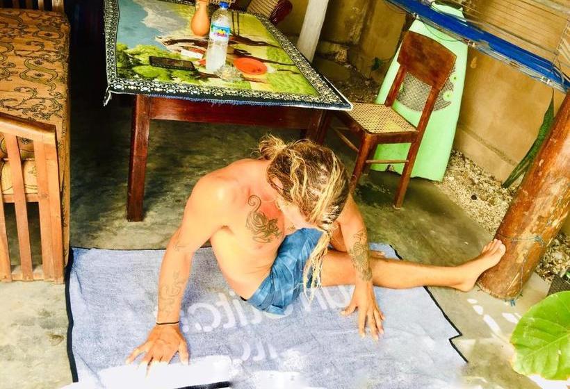 Panzió Surfing Waves Madiha