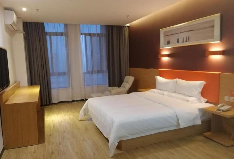 هتل 7 Days Premium