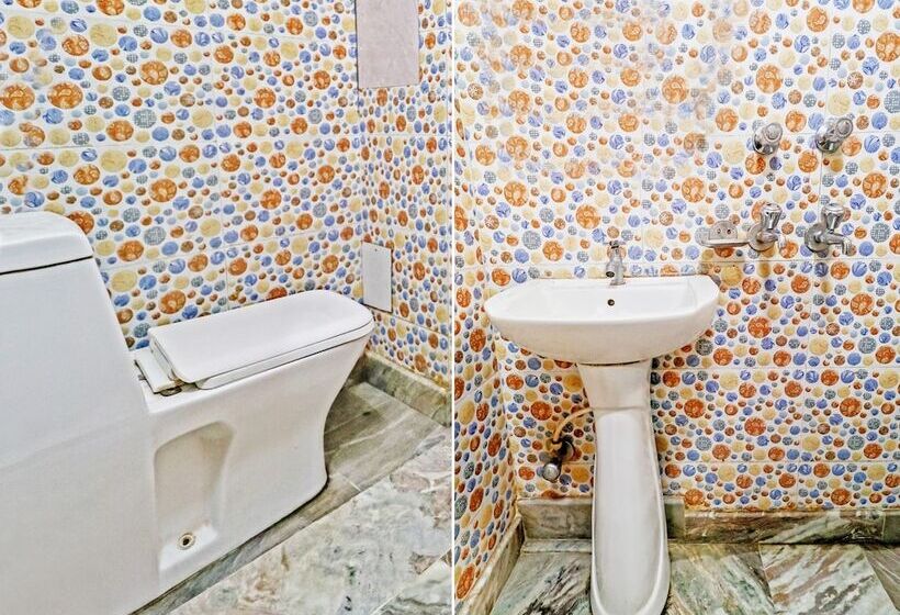 Hotel Spot On 37017 Ss Lodge