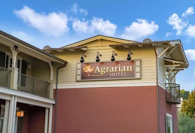 The Agrarian Hotel; Best Western Signature Collection