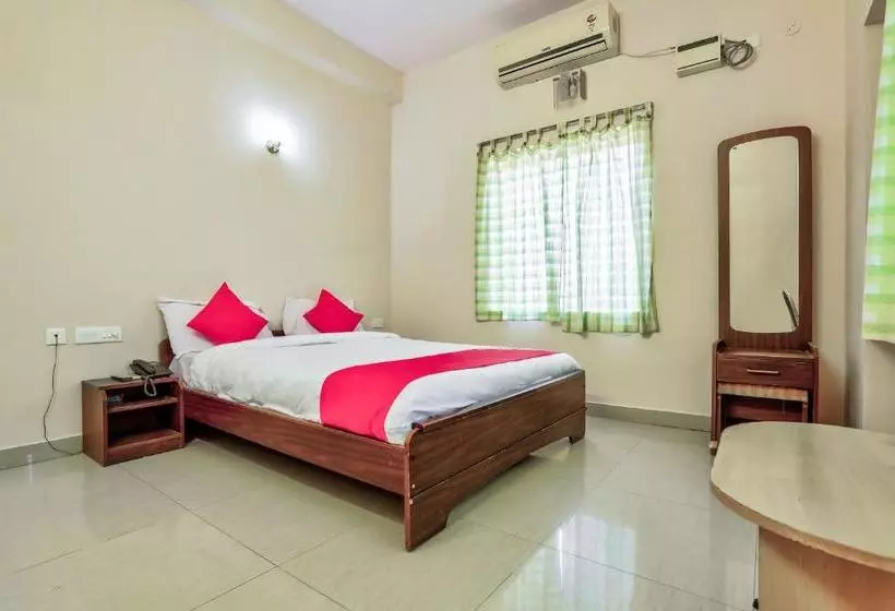 Hotelli Theertha Park