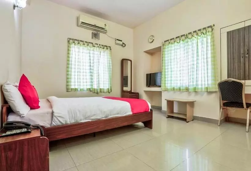 Hotelli Theertha Park