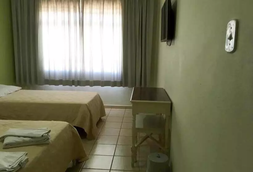 Hotelli Apucarana Palace