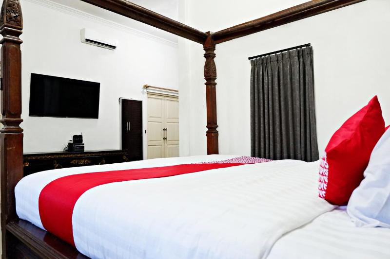 Отель Oyo 749 Omah Putih Residence