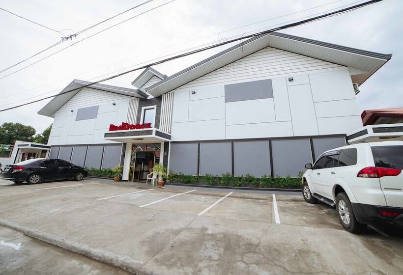 בית מלון כפרי Reddoorz @ Colorado Street Angeles City