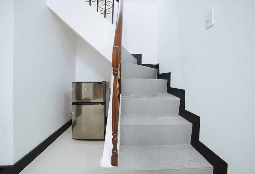 בית מלון כפרי Reddoorz @ Colorado Street Angeles City