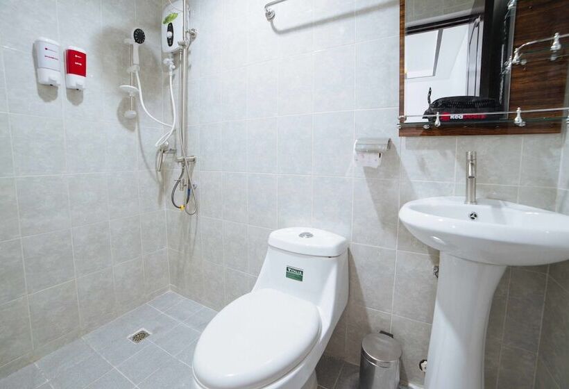 בית מלון כפרי Reddoorz @ Colorado Street Angeles City