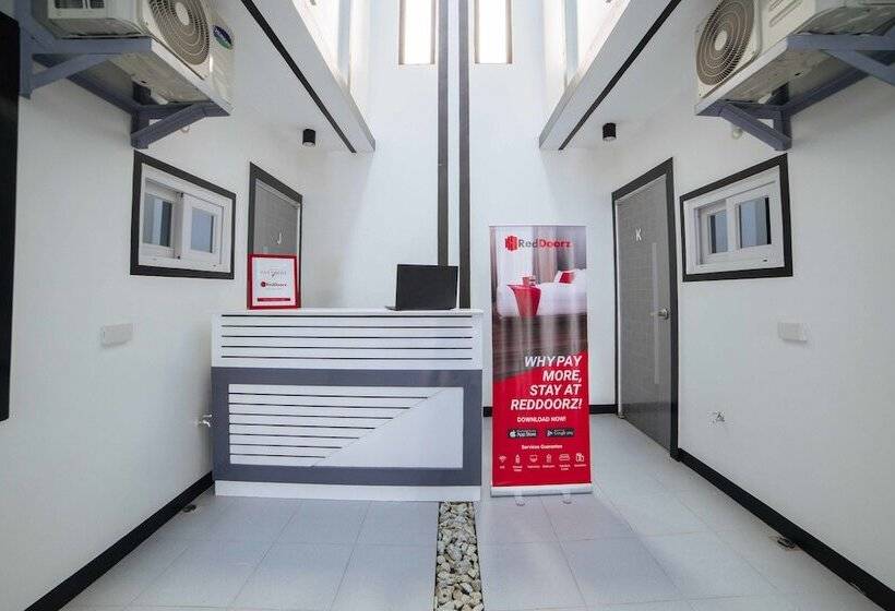 בית מלון כפרי Reddoorz @ Colorado Street Angeles City