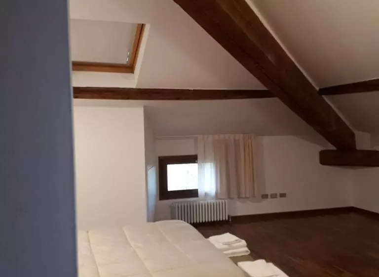 هتل Alloggio Cantalupo