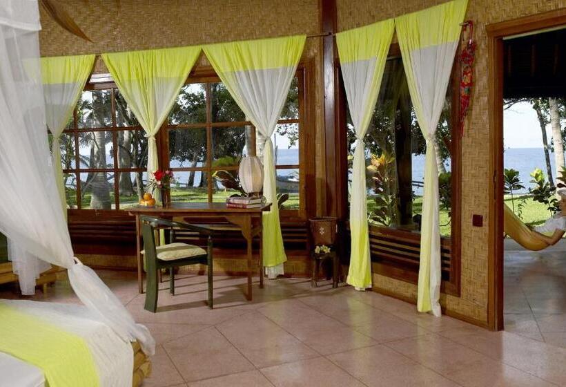 Отель Gaia Oasis Beach Resort