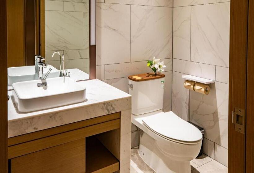 Hotel Metropolo Jinjiang Weihai Railway Station