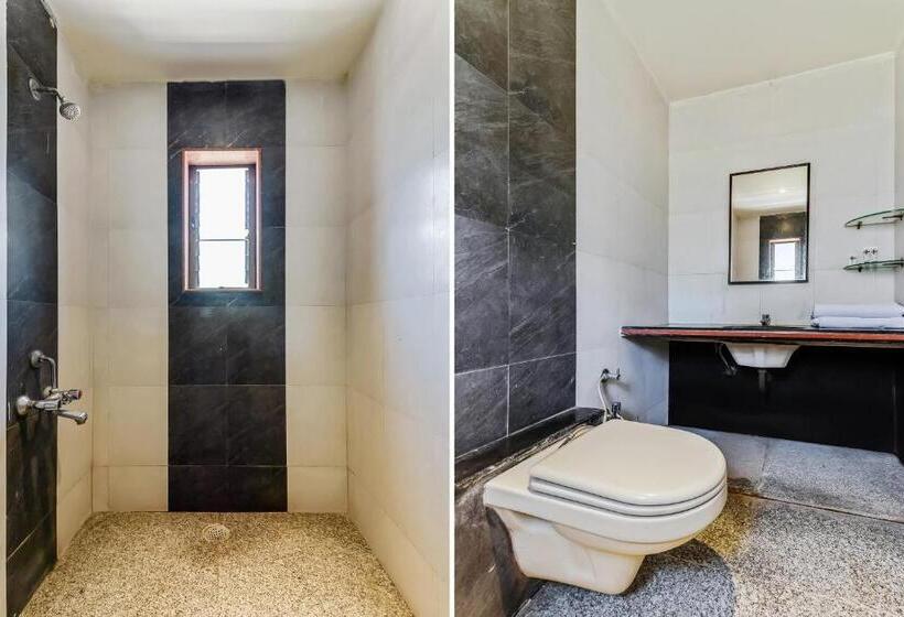 Hôtel O Sachin Residency