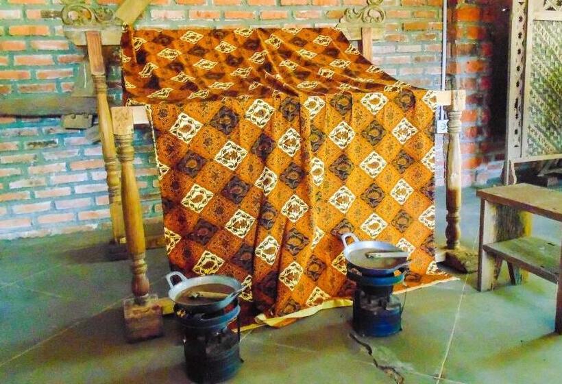 בית מלון כפרי Pendopo 45 Resort