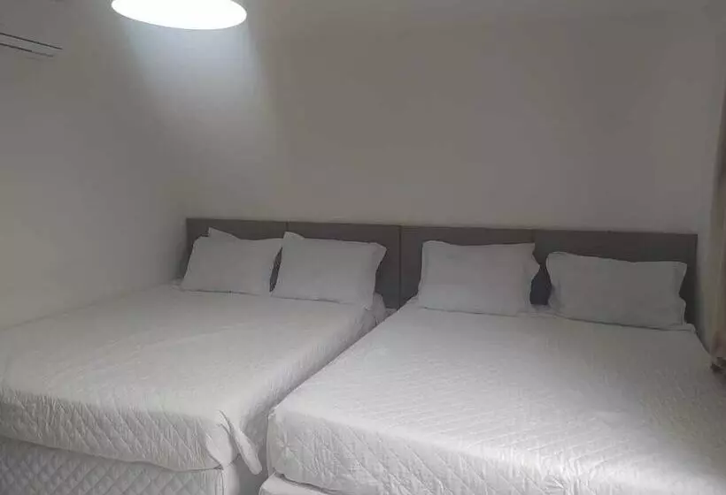 پانسیون Transcar Suites