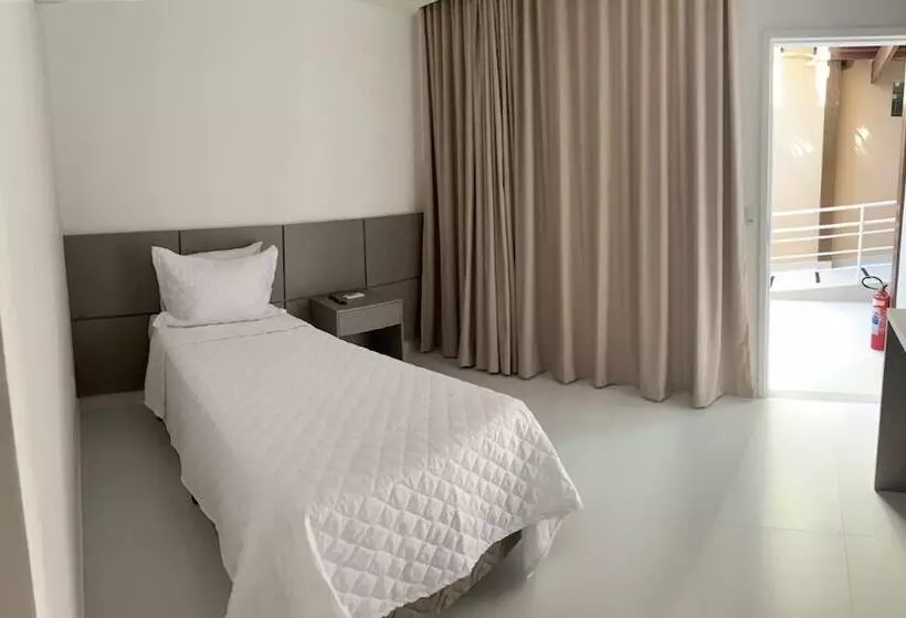پانسیون Transcar Suites