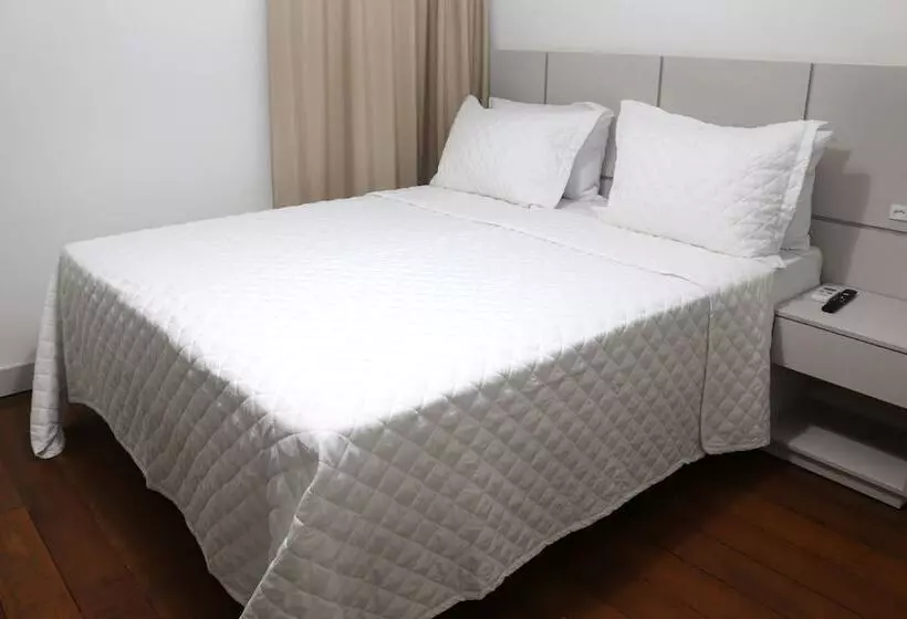 پانسیون Transcar Suites