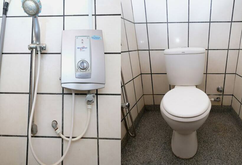 Hotell Oyo 1028 15 Avenue Inn