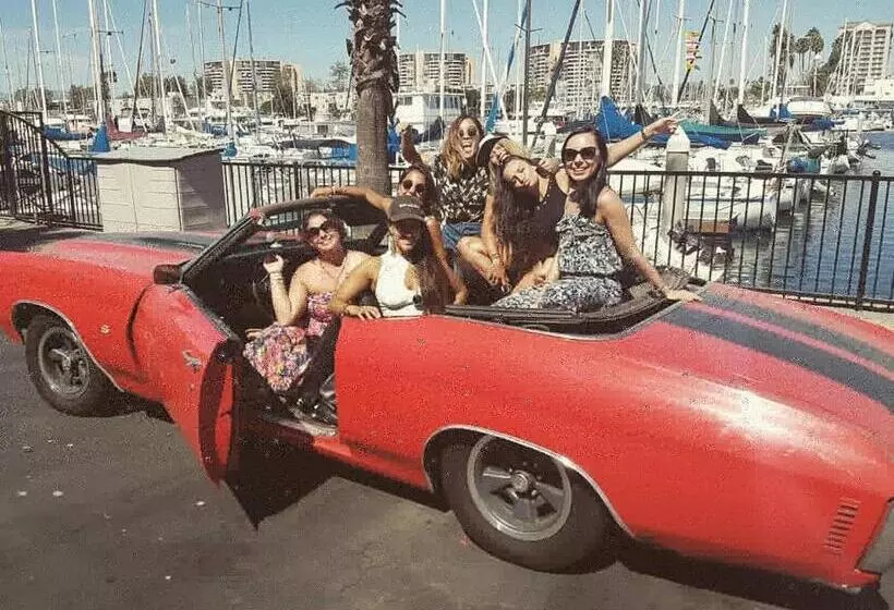 Ocean Front Vortex Female Hostel Private Rooms Free Bikes