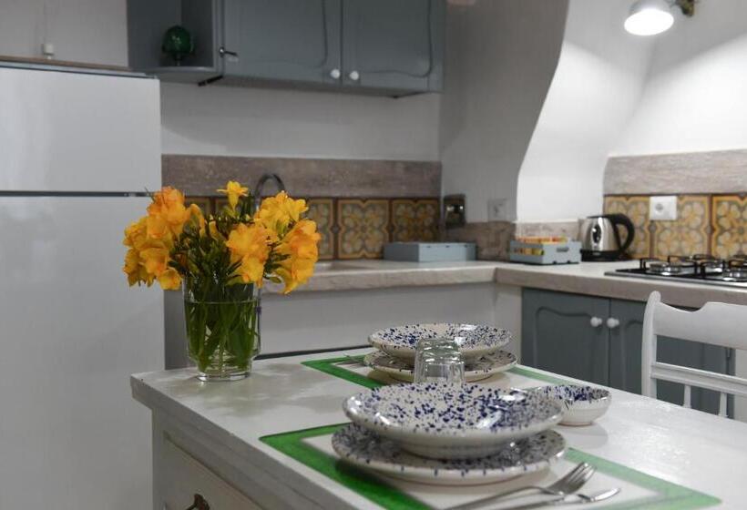 펜션 Casa Mida   Guest House