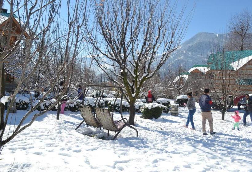 אתר נופש The Holidays Club