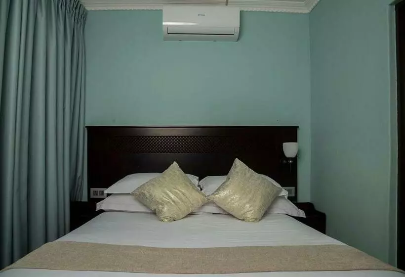 تختخواب و صبحانه Peaconwood Boutique Villa