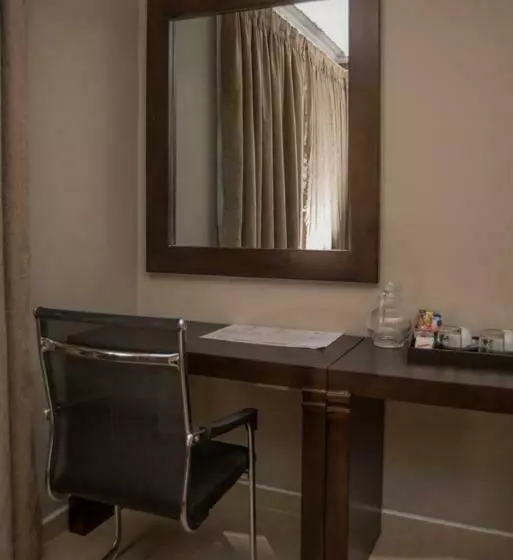 تختخواب و صبحانه Peaconwood Boutique Villa