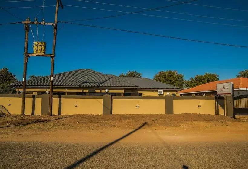 تختخواب و صبحانه Peaconwood Boutique Villa