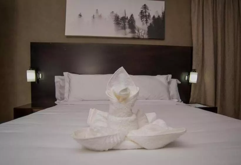 تختخواب و صبحانه Peaconwood Boutique Villa