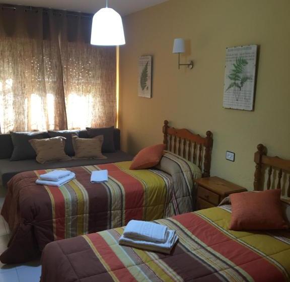 בית מלון כפרי Hostal Asador La Montaña