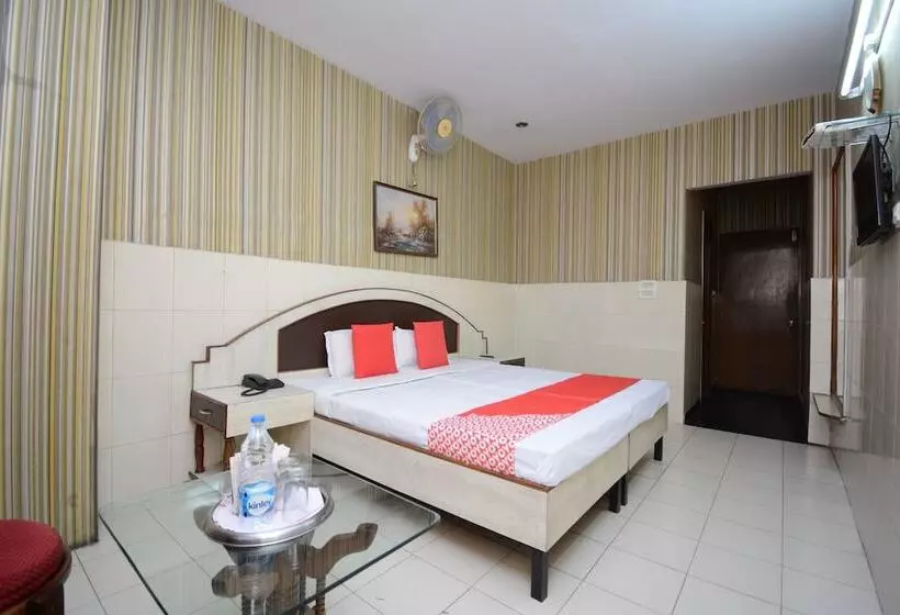 Hotelli Oyo 36280 Vijay Resorts