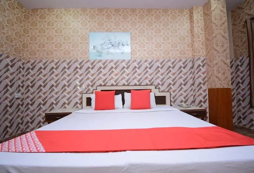 Hotelli Oyo 36280 Vijay Resorts