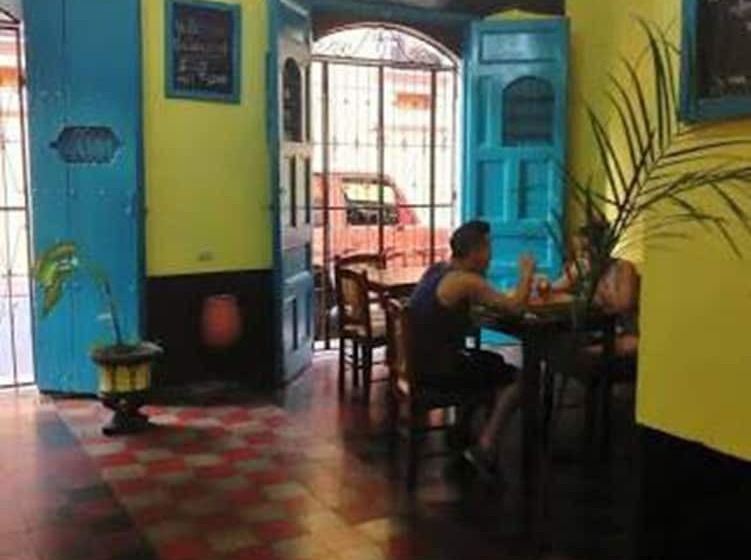 پانسیون Hostal Vacaciones Nicas