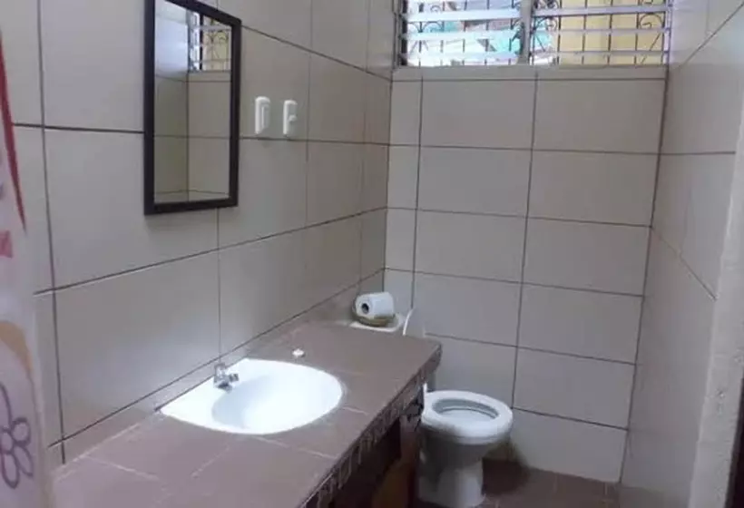 پانسیون Hostal Vacaciones Nicas