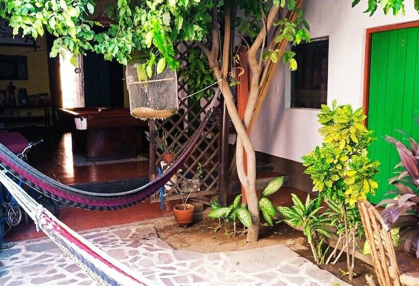 پانسیون Hostal Vacaciones Nicas