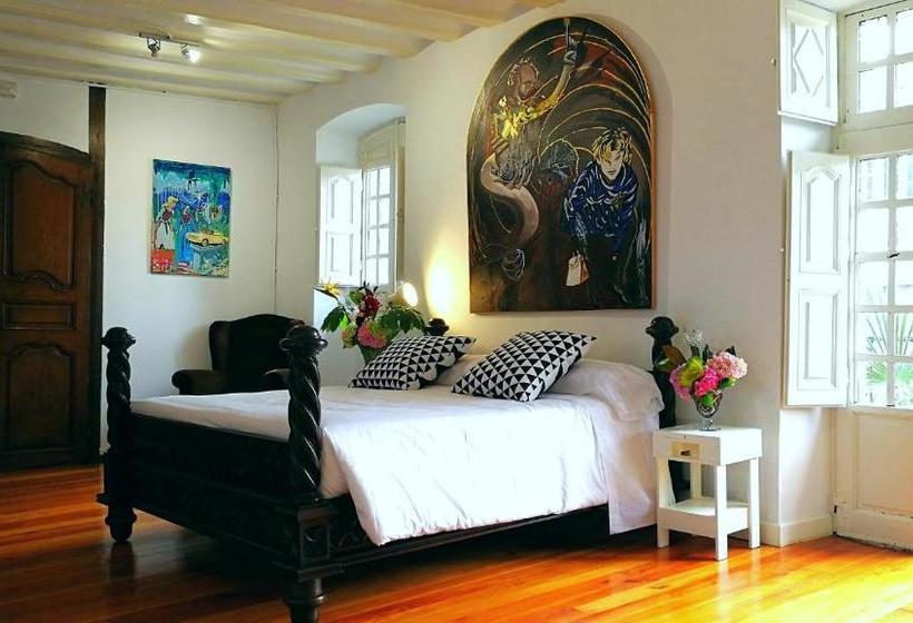 بنسيون Hostal Palacio Jaureguia