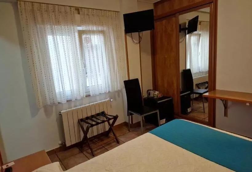 ペンション Hostería Vistapark