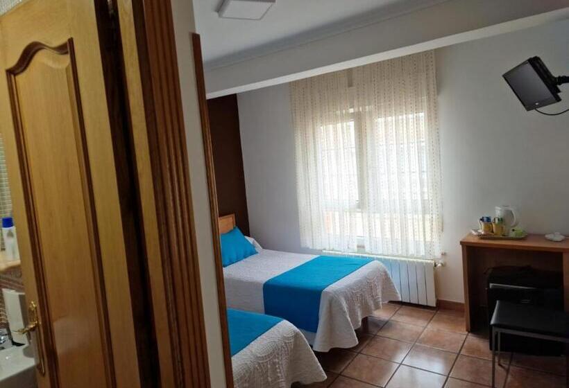 پانسیون Hostería Vistapark