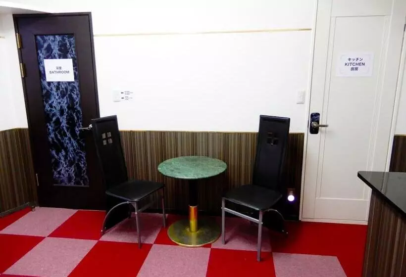 ユースホステル Space Ajito