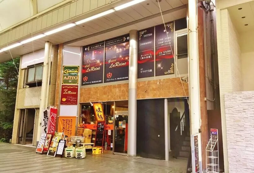 ユースホステル Space Ajito