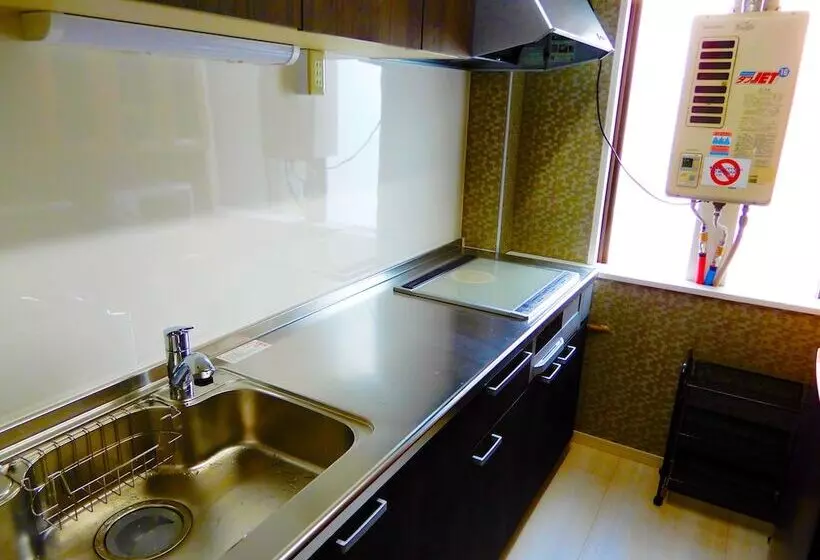 ユースホステル Space Ajito