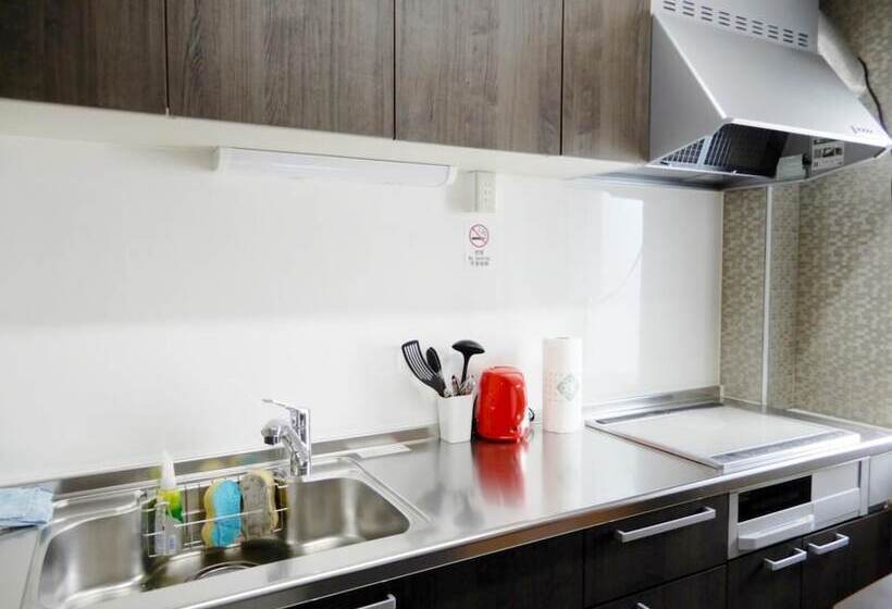 הוסטל Space Ajito