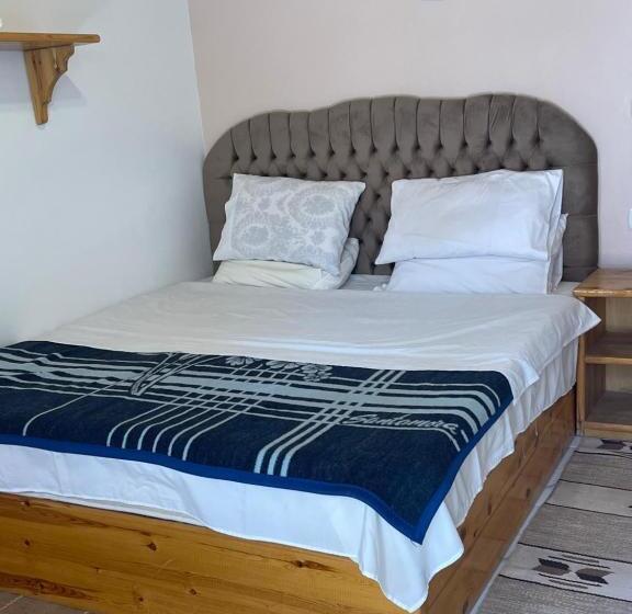 هتل Sheikh Mousa Bedouin Camp